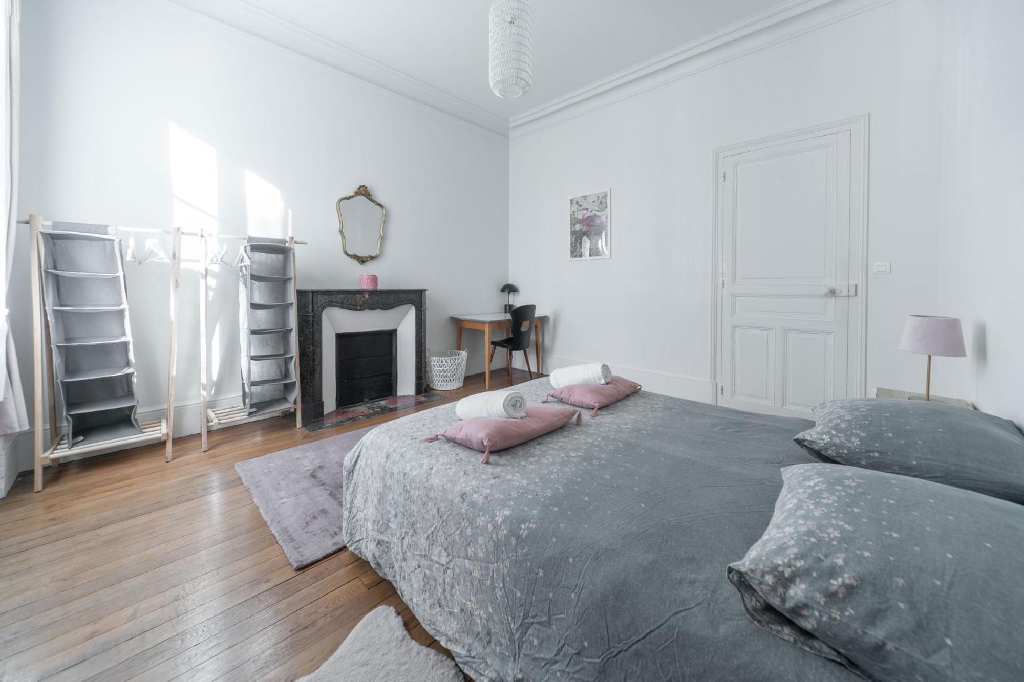 Residence Epinat II - Appartements Centre - Parking Vichy Bilik gambar